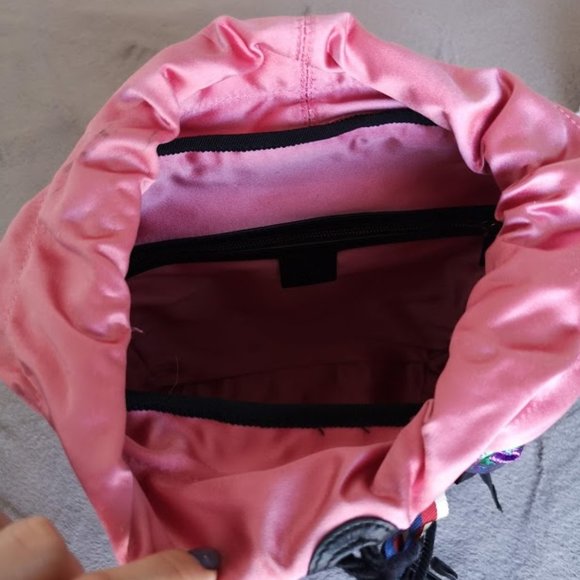 Gucci backpack with gold tiger hardware - Picture 9 of 13